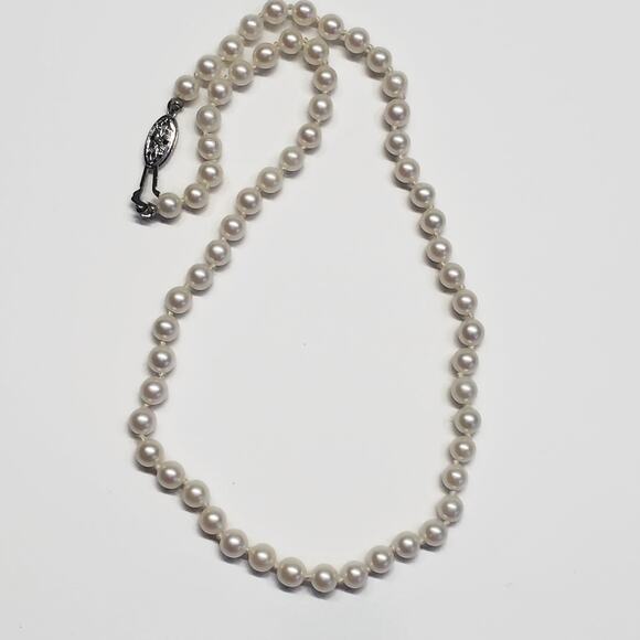 Vintage 4.5-5mm White Freshwater Pearl Necklace 14k White Gold Clasp 14" - Picture 4 of 4